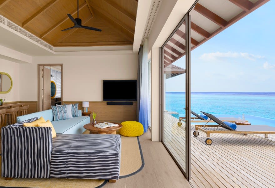 Two Bedroom Overwater Pool Residence photo 17